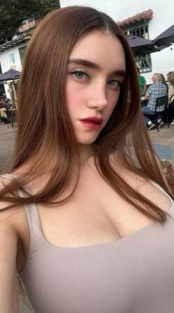 Siren Belle Awaits Your Unforgettable Night of Passion
