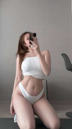 Experience Unforgettable Moments with Amara Dawn Tonight